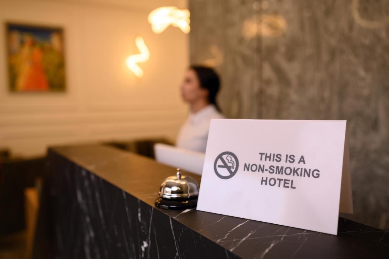 Revive Boutique Hotel Erivan Exterior foto