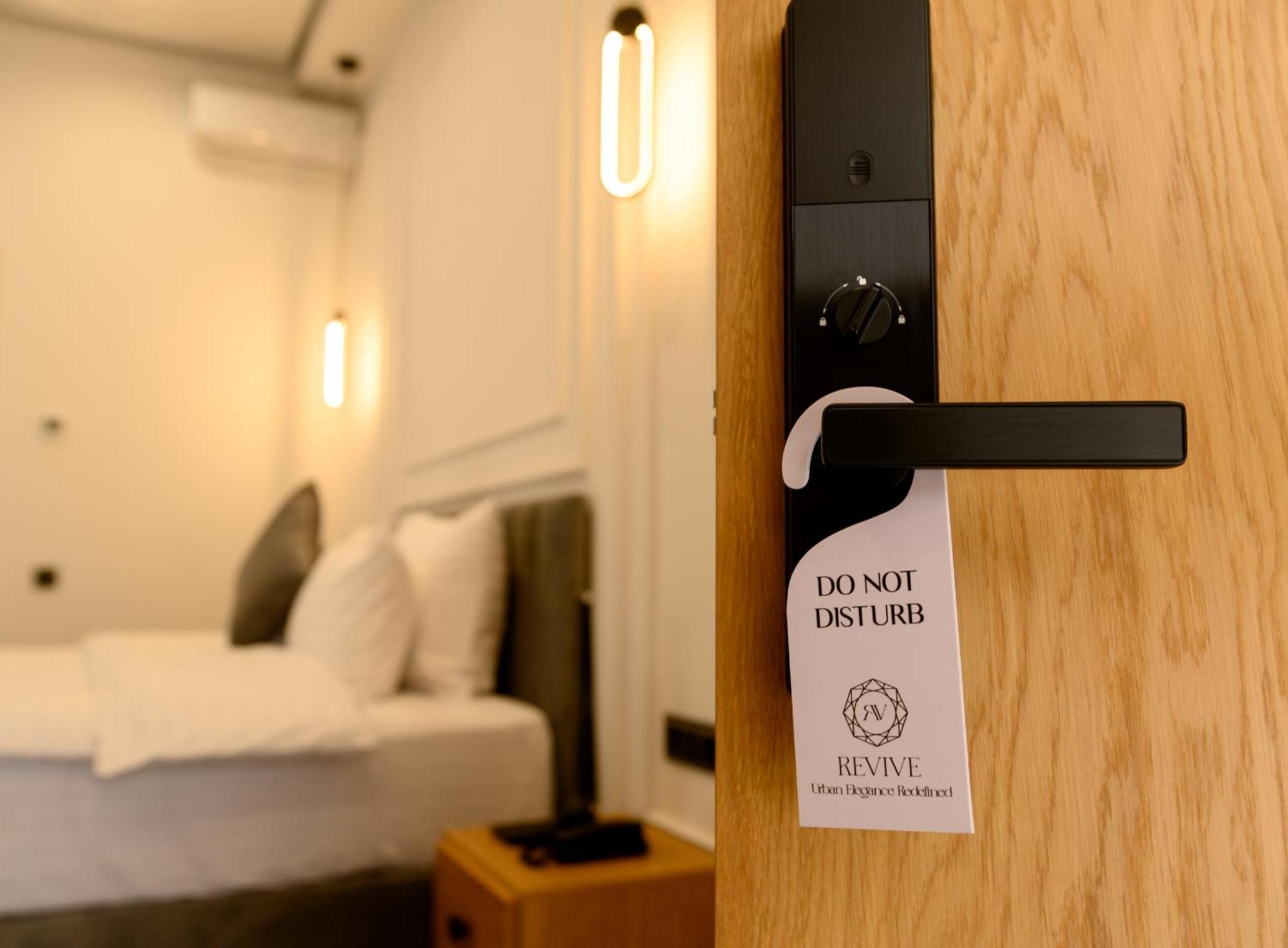 Revive Boutique Hotel Erivan Exterior foto